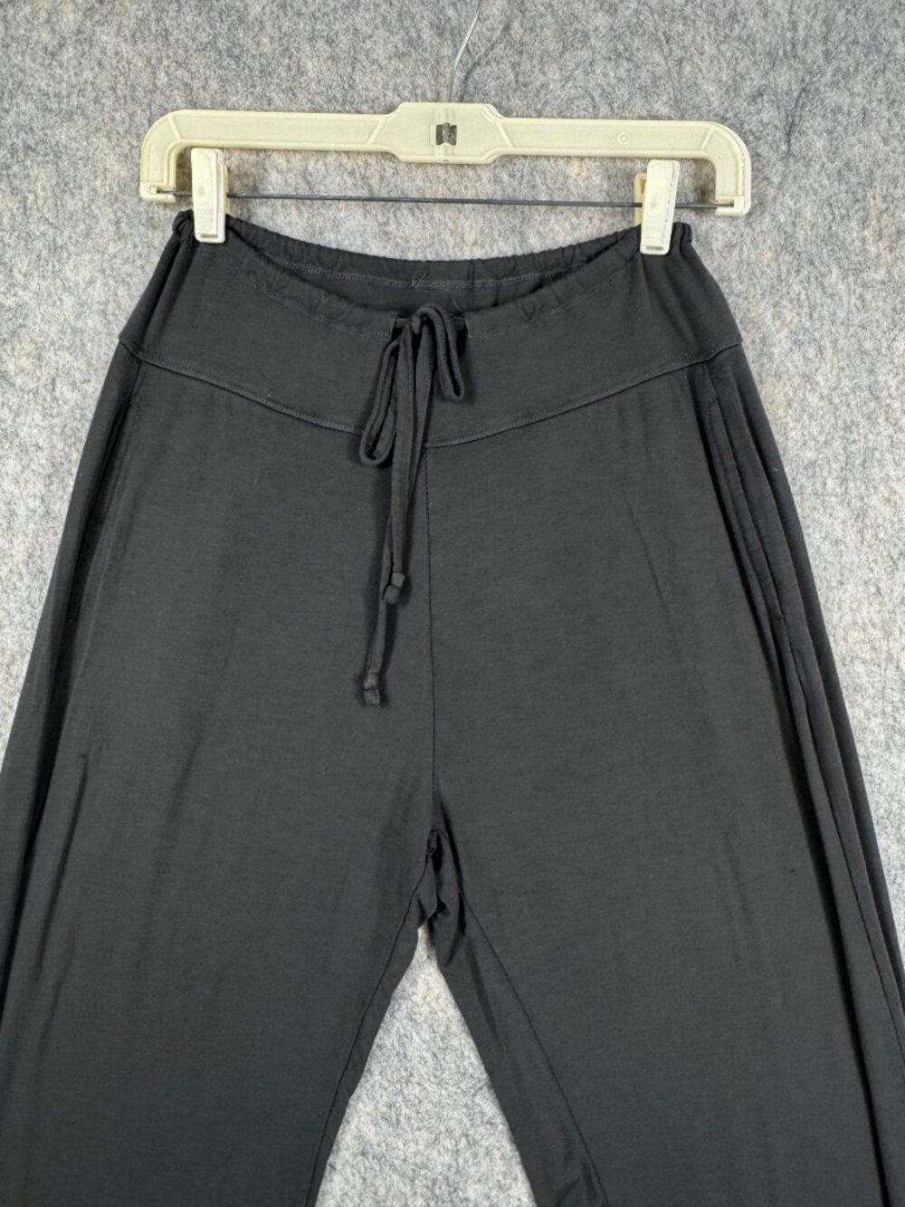Barefoot Dreams Gray Lounge Pants Sz M Luxe Milk Jersey - Picture 3 of 11
